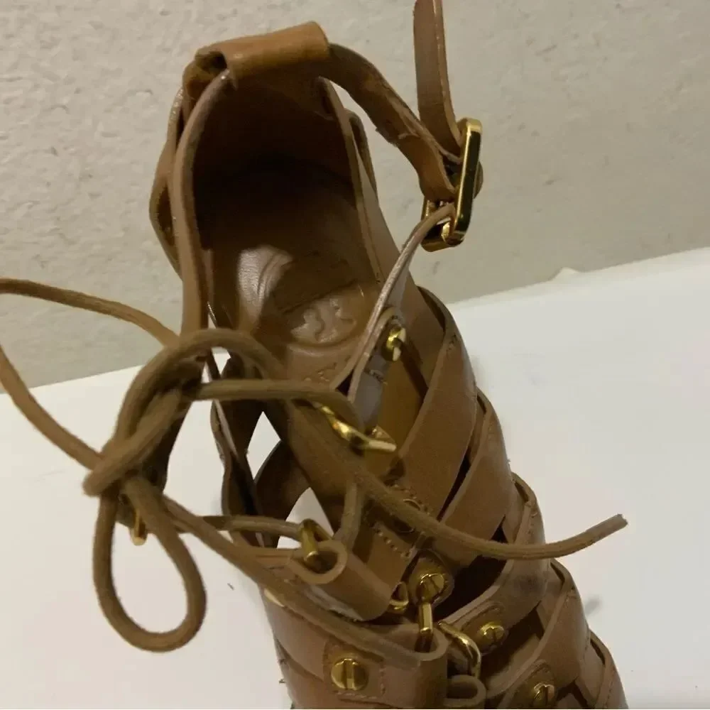 Tory Burch Gladiator Lace Up studded gold platform sandals Tan size 7.5 M